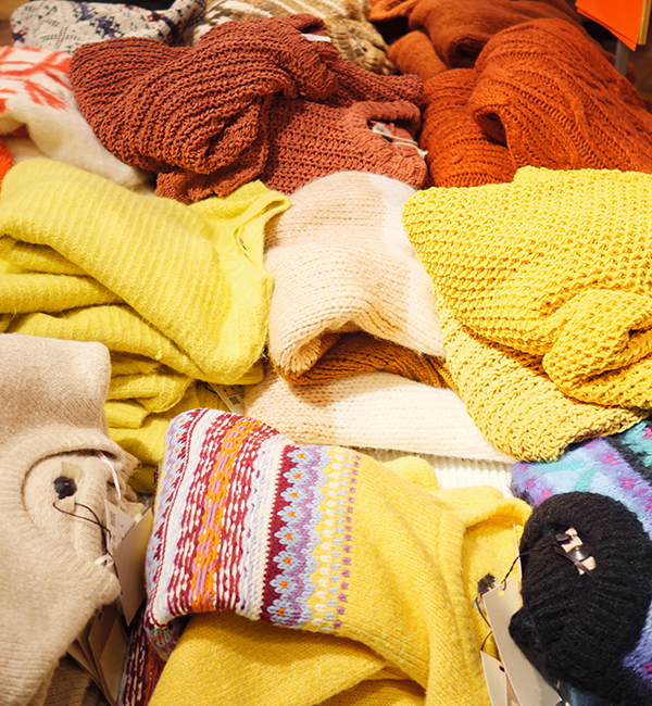 Vintage clothing supplier to Thailand